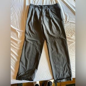 Hugo Boss Mens Regular Fit Leenon1 Wool Dress Pants 36 Dark Grey